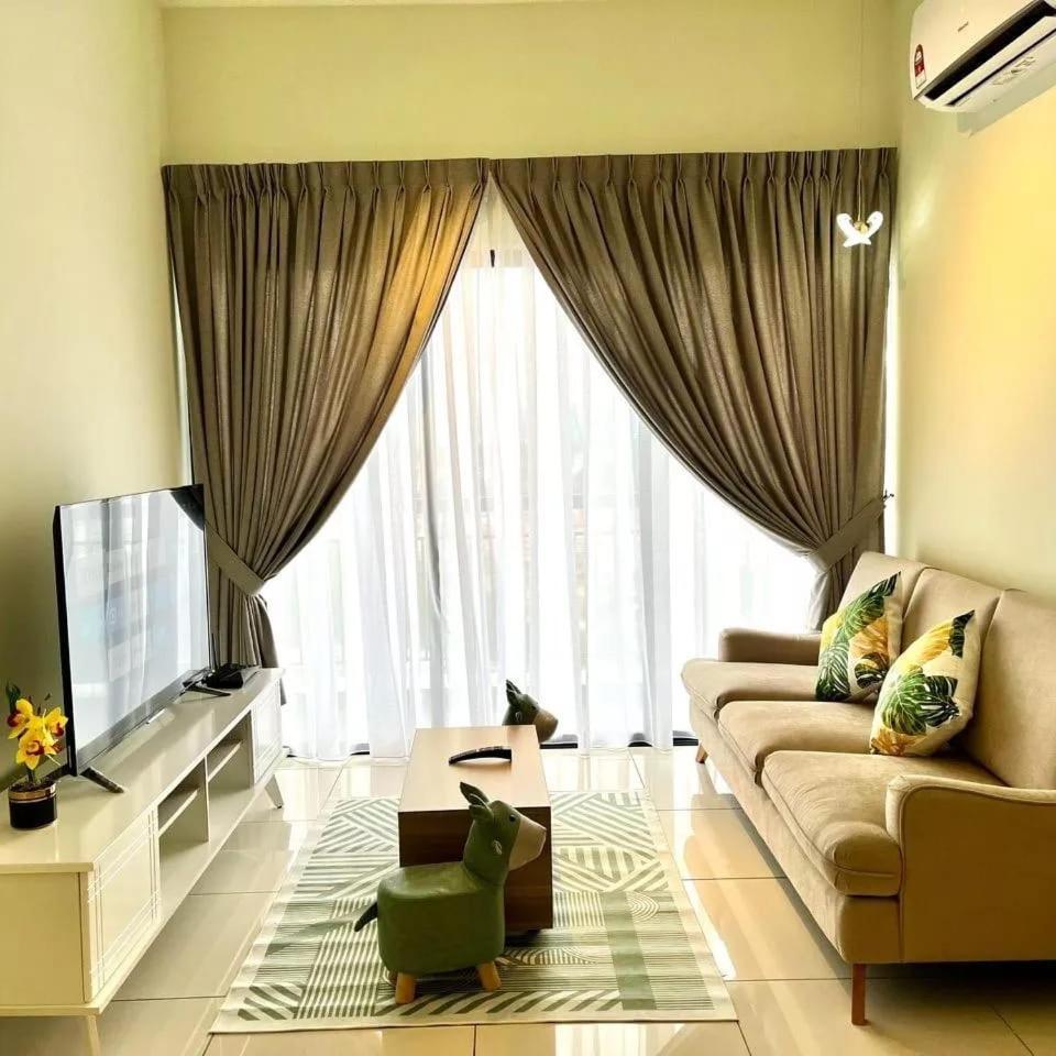 The Horizon 3br Lily - By Goswell Apartment *